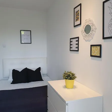 Apartament Bretowska Brama Iv *
